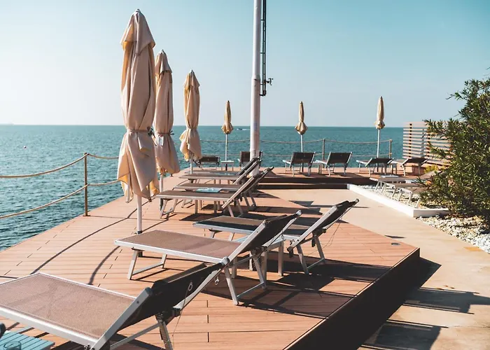 Tre Merli Beach Hotel