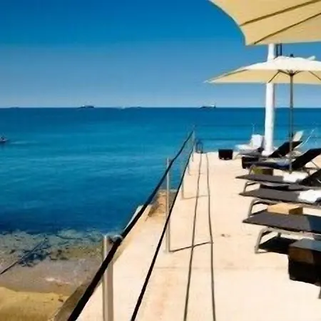 Отель Tre Merli