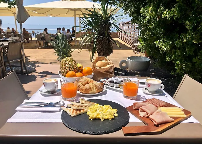 特雷梅尔利海滩酒店 3* 的里雅斯特